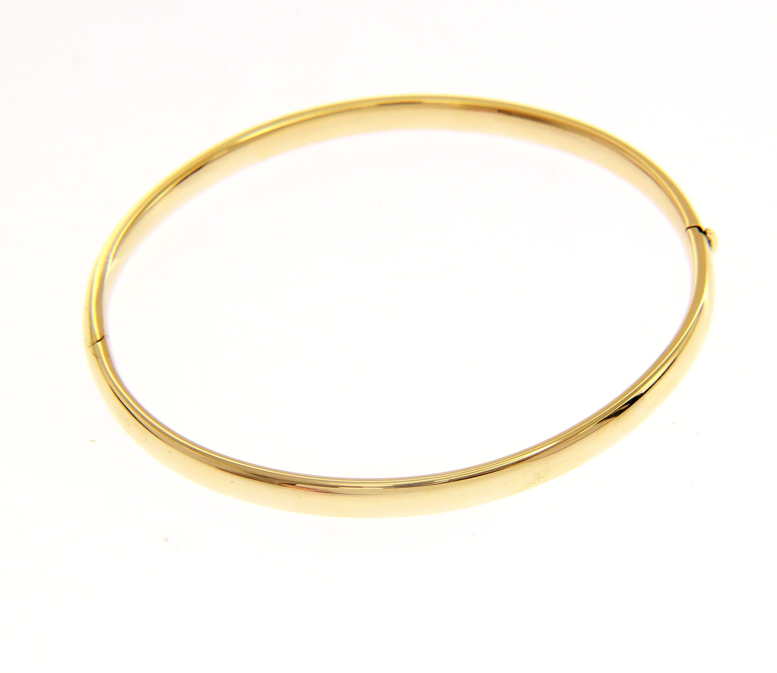 Golden oval bracelet with clasp k14 (code S205073)